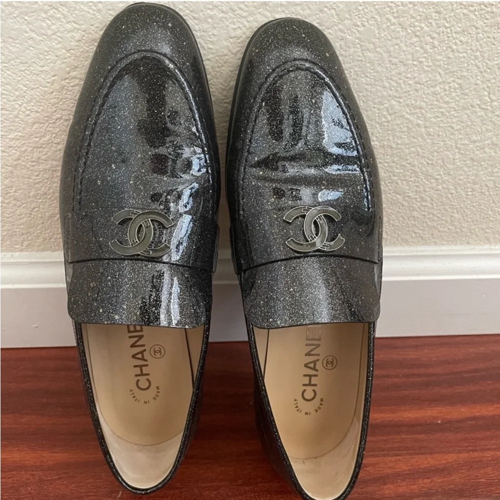 CHANEL Black Glitter Patent Leather Loafers